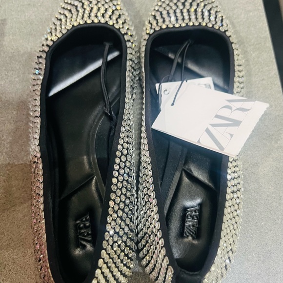 Zara slip on shoes with stones - Picture 2 of 4